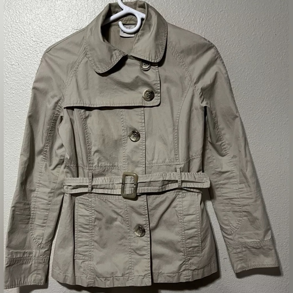 Tan Trench‎ Coat with Belt and Prominent Collar